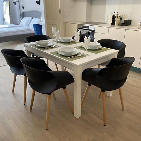 בודפשט Modern Apartment Near The River מראה חיצוני תמונה